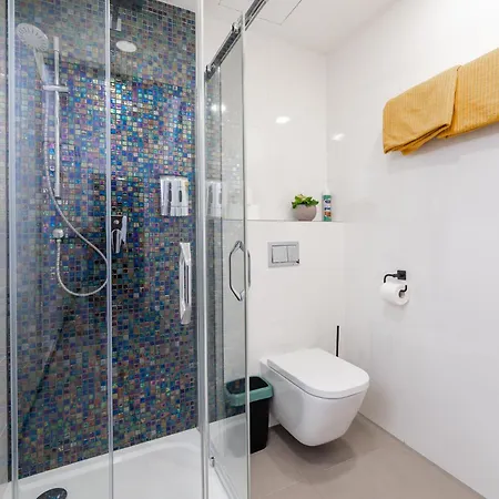 Charming In Spain St Apartman Prága